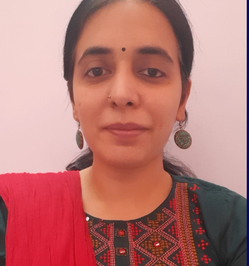 सुश्री अलीशा अरोड़ा